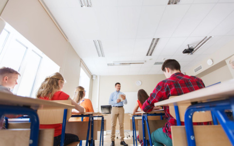 Nuova mensa e lavori nelle scuole di Misano Adriatico