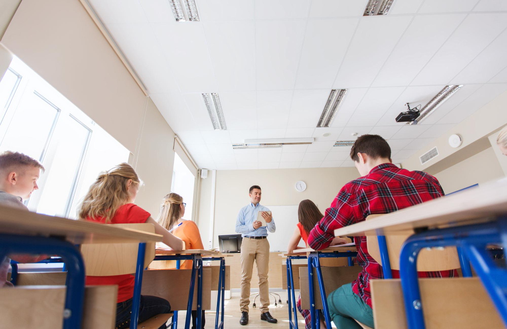 Nuova mensa e lavori nelle scuole di Misano Adriatico